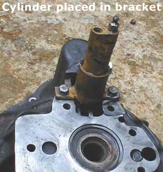 Clutch slave bracket.to Bellh